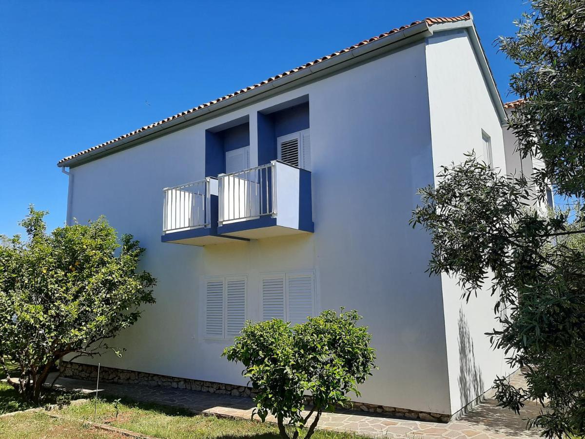 Family House Rebeka Διαμέρισμα Ugljan Εξωτερικό φωτογραφία
