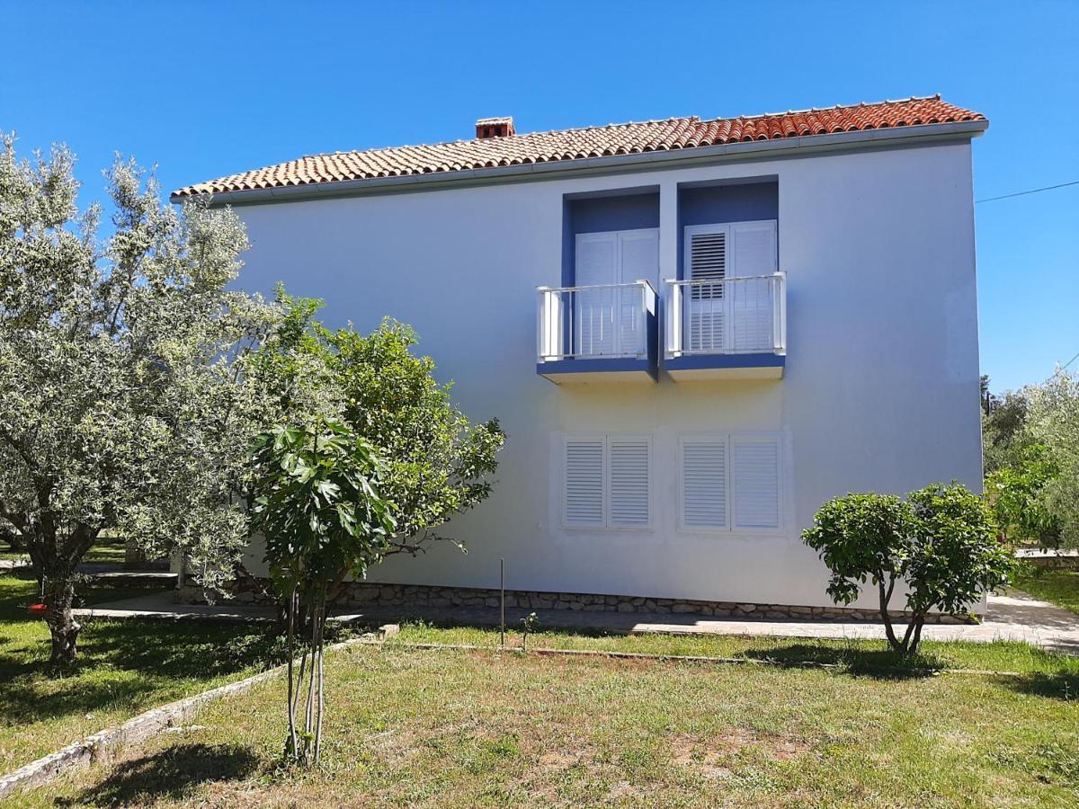 Family House Rebeka Διαμέρισμα Ugljan Εξωτερικό φωτογραφία